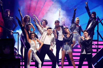 Tänzerinnen und Tänzer bei "Let's Dance" 2025