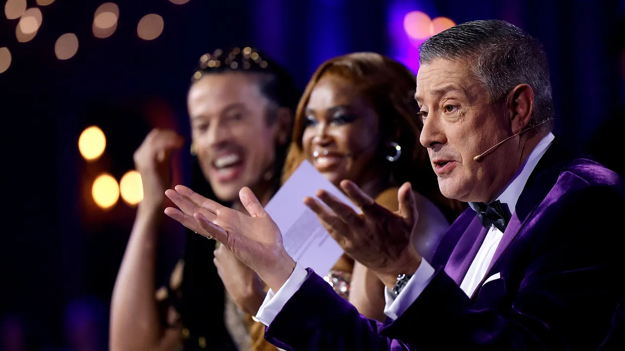 Jorge Gonzalez, Joachim Llambi und Motsi Mabuse Die Lets Dance Jury bei der Arbeit - Foto: IMAGO / Panama Pictures