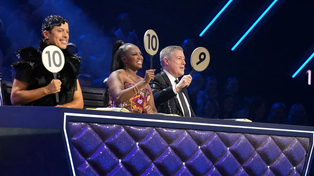 Wie urteilt die "Let's Dance"-Jury in Show 9? Wie urteilt die Lets Dance-Jury in Show 9? - Foto: RTL / Stefan Gregorowius