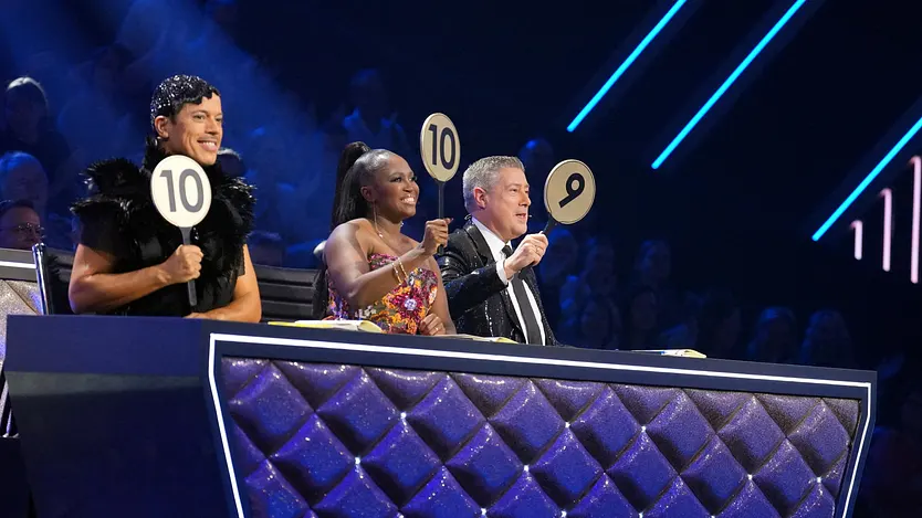 Wie urteilt die "Let's Dance"-Jury in Show 6?
