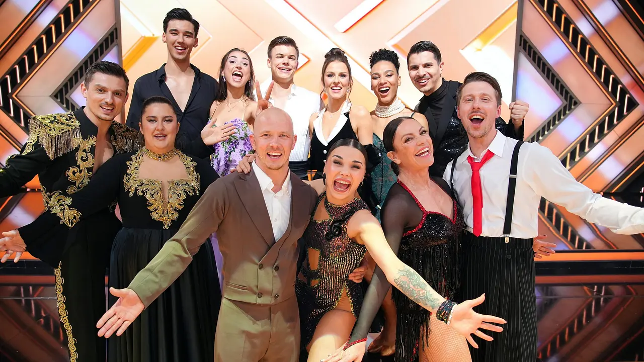 lets dance tänze show 10 Lets Dance: Alle Tänzer für Show 10 – Trio-Dances enthüllt - Foto: RTL / Stefan Gregorowius