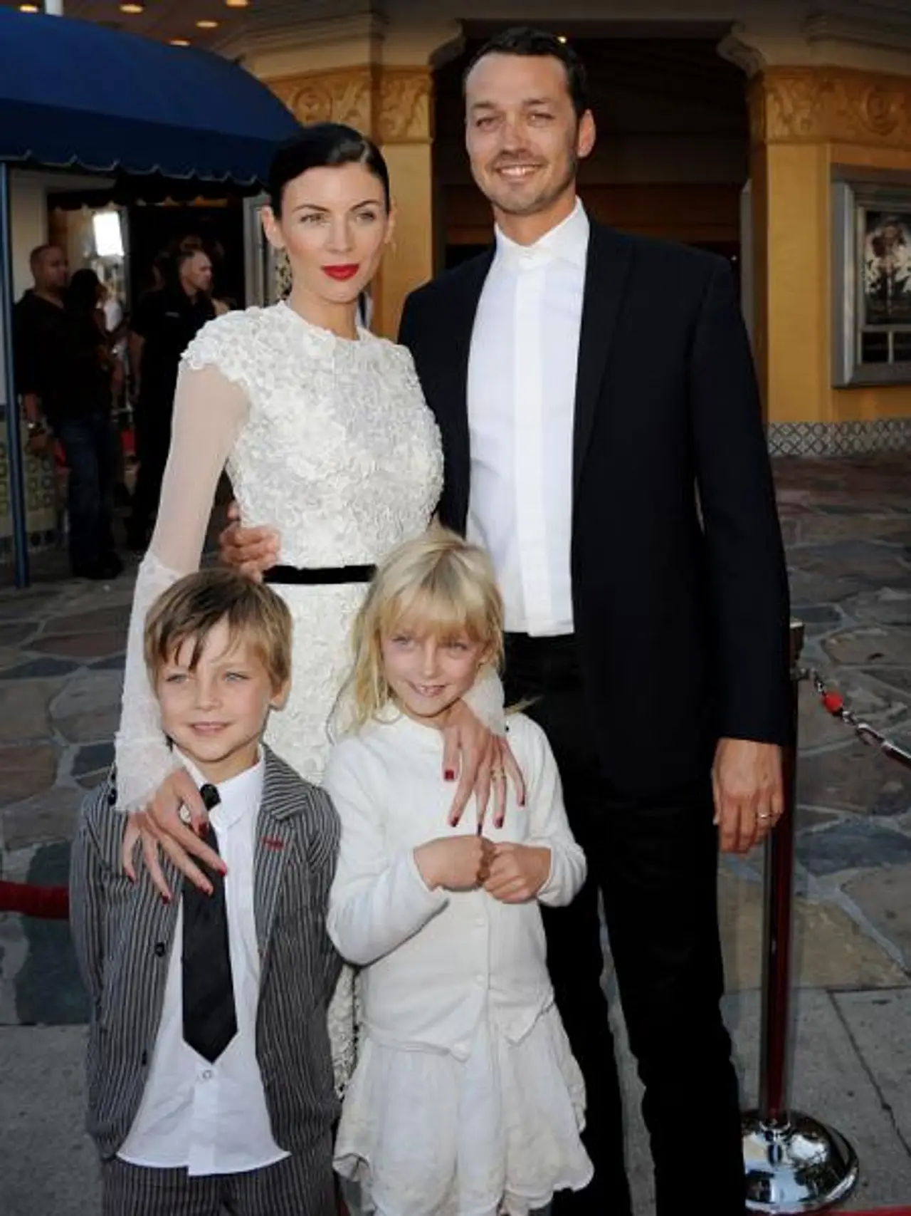 Die schlimmsten MännerdiebinnenRupert Sanders ist obendrein verheiratet und hat zwei kleine Kinder. Seine Frau Liberty Ross (33) soll sich mittlerweile von ihrem untreuen Gatten getrennt haben. Der "Snow White And The Huntsman"-Re Die schlimmsten MännerdiebinnenRupert Sanders ist obendrein verheiratet und hat zwei kleine Kinder. Seine Frau Liberty Ross (33) soll sich mittlerweile von ihrem untreuen Gatten getrennt haben. Der "Snow White And The Huntsman"-Re - Foto: GettyImages