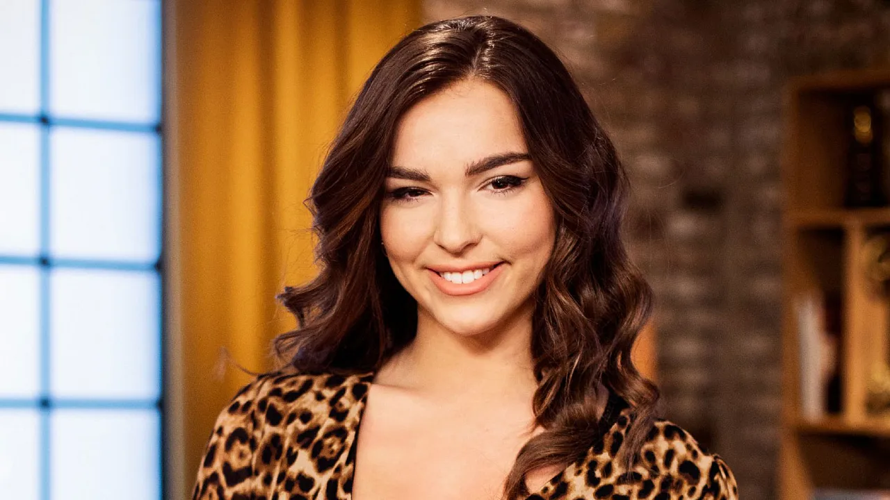Lili Paul-Roncalli ist verliebt in ihren Freund Lili Paul-Roncalli ist verliebt in ihren Freund - Foto: TV Now / Marina Rosa Weigl