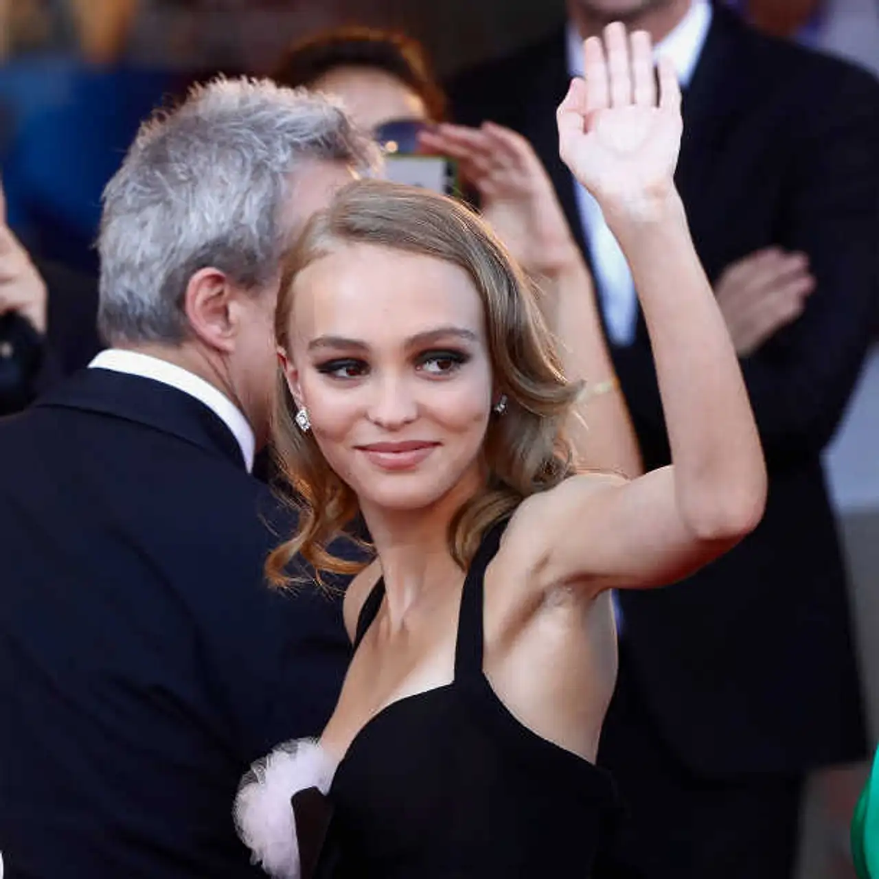 Lily-Rose Depp ist nur noch Haut und Knochen! Lily-Rose Depp ist nur noch Haut und Knochen! - Foto: Getty Images