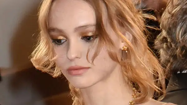 Lily-Rose Depp weint Interview