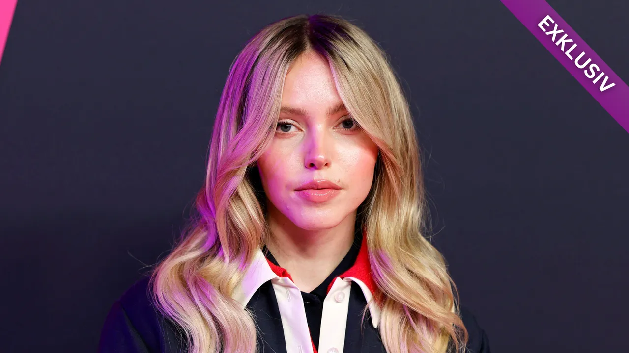 Lina Larissa Strahl