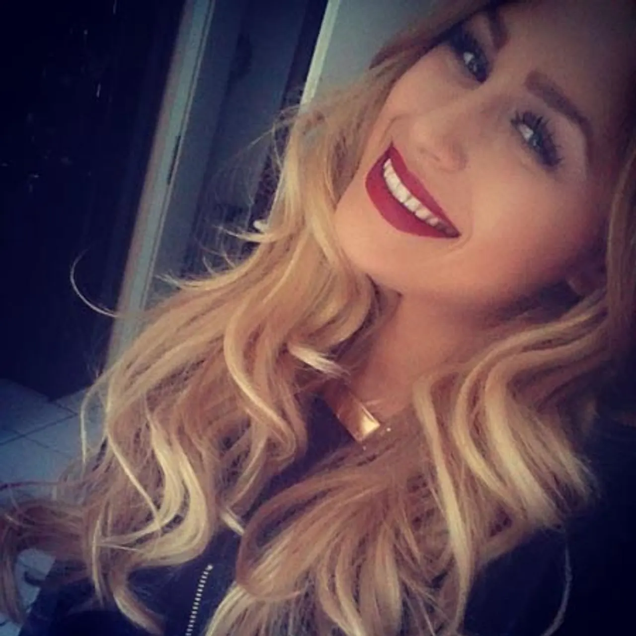 Linda Teodosiu rechnet mit DSDS ab Linda Teodosiu rechnet mit DSDS ab - Foto: Facebook