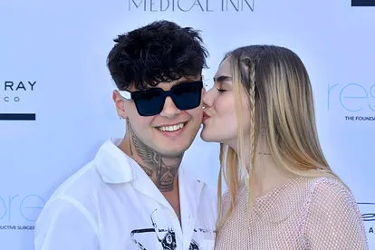 Lisa Marie Straube küsst Ehemann Akka – jetzt erwarten sie Baby Nummer 2