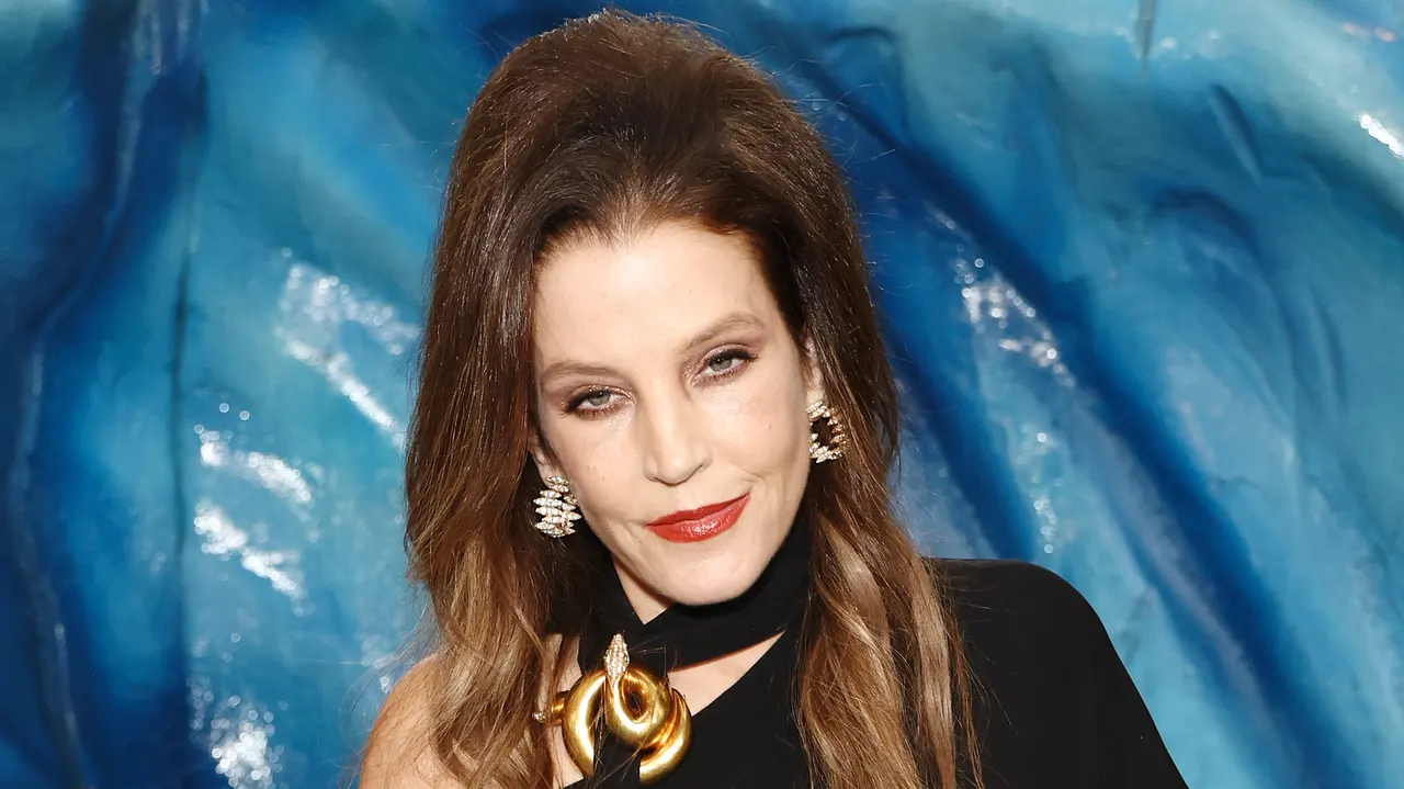 Lisa Marie Presley Todesursache - Foto: Joe Scarnici/Getty Images for Icelandic Glacial Lisa Marie Presley Todesursache - Foto: Joe Scarnici/Getty Images for Icelandic Glacial