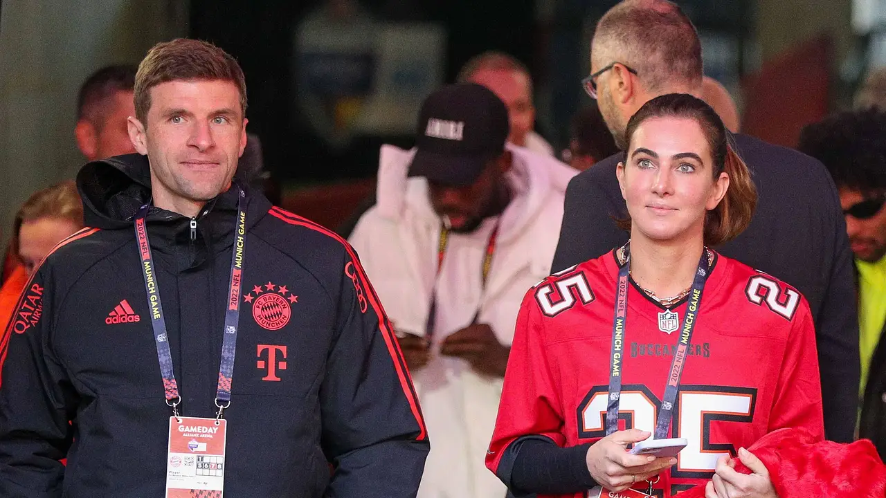 Lisa und Thomas Müller Lisa und Thomas Müller - Foto: IMAGO / kolbert-press