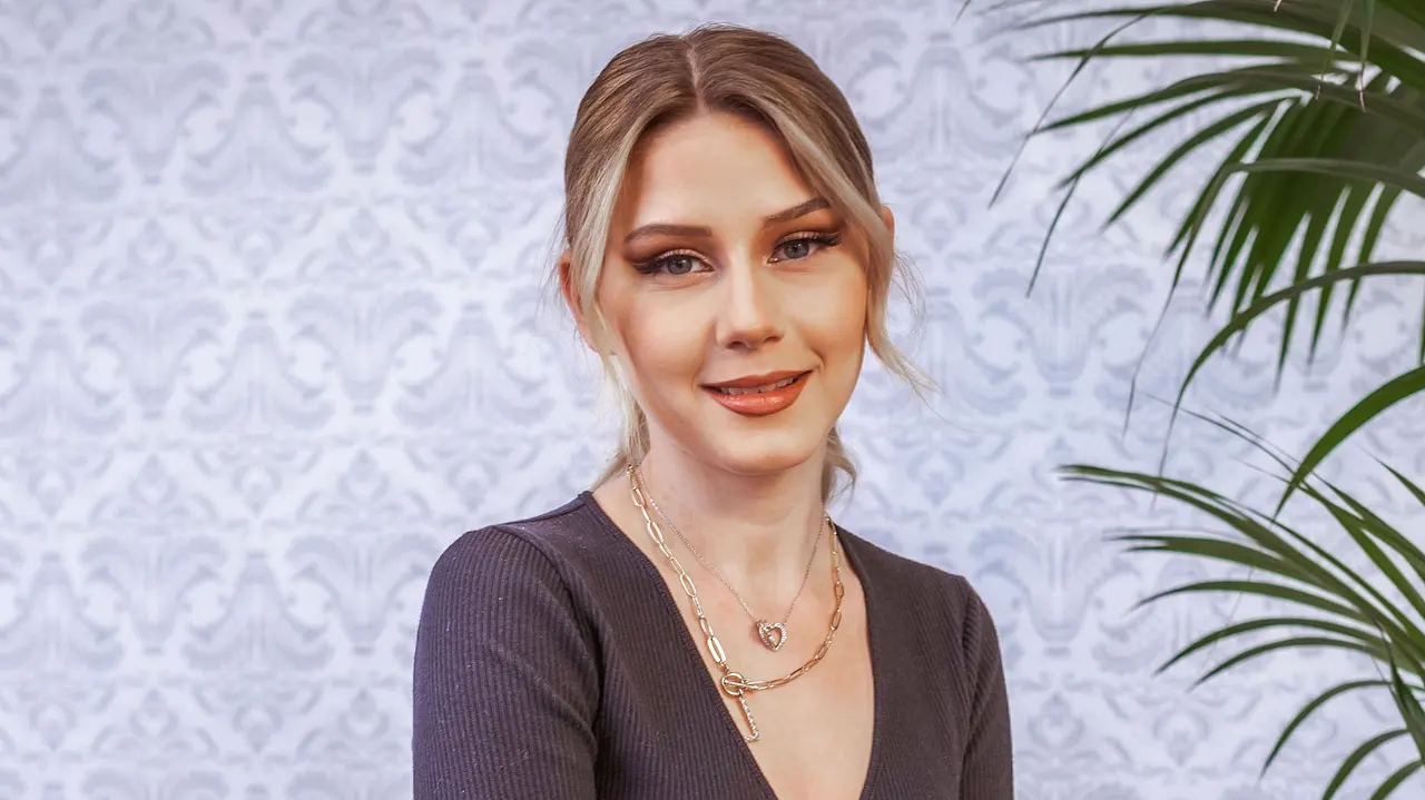 Loredana Wollny Loredana Wollny - Foto: RTLzwei