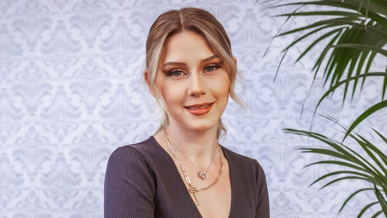 Loredana Wollny Loredana Wollny - Foto: RTLzwei