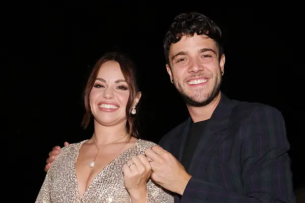 Christina und Luca Hänni strahlen in die Kamera