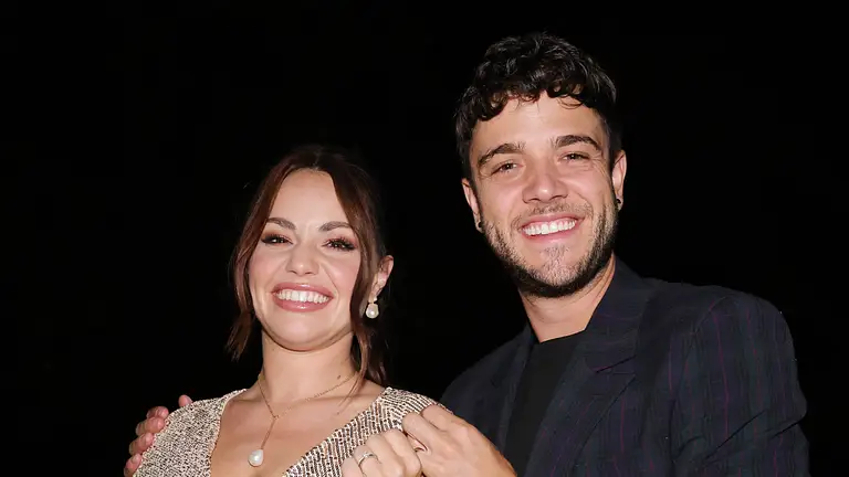 Christina und Luca Hänni lächeln in die Kamera