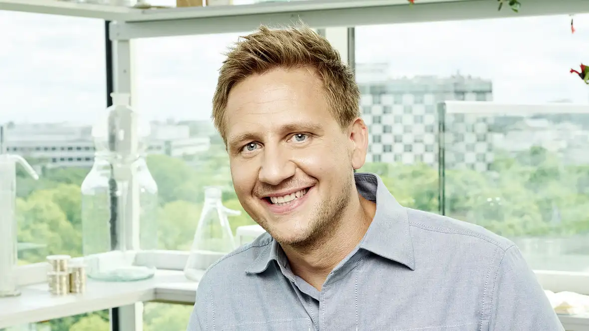 Lukas Haunerland 2022 beim "Sat.1-Frühstücksfernsehen"