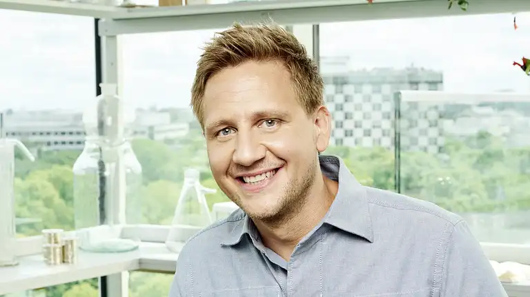  Lukas Haunerland 2022 beim "Sat.1-Frühstücksfernsehen"