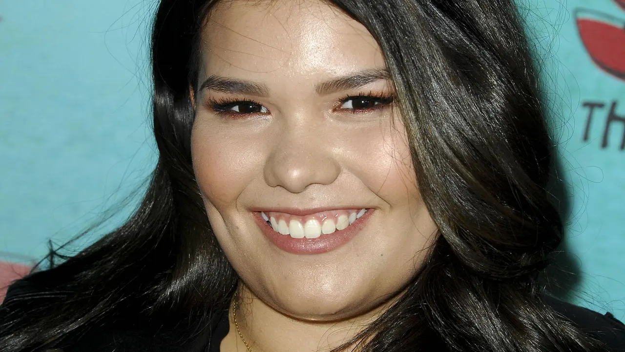 Madison De La Garza: Notkaiserschnitt Madison De La Garza: Notkaiserschnitt - Foto: IMAGO / PicturePerfect