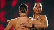 Lets Dance: Marie Mouroum und Renata Lusin - Foto: RTL / Stefan Gregorowius