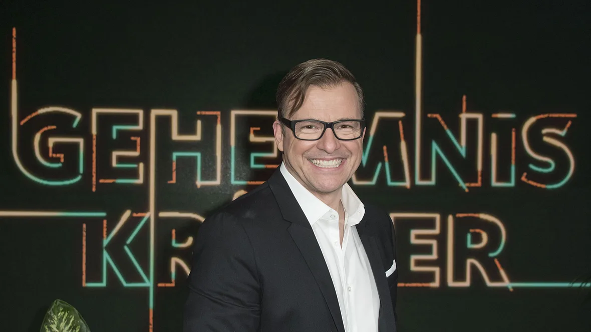 Martin Klempnow moderiert "Geheimniskrämer" Martin Klempnow moderiert "Geheimniskrämer"