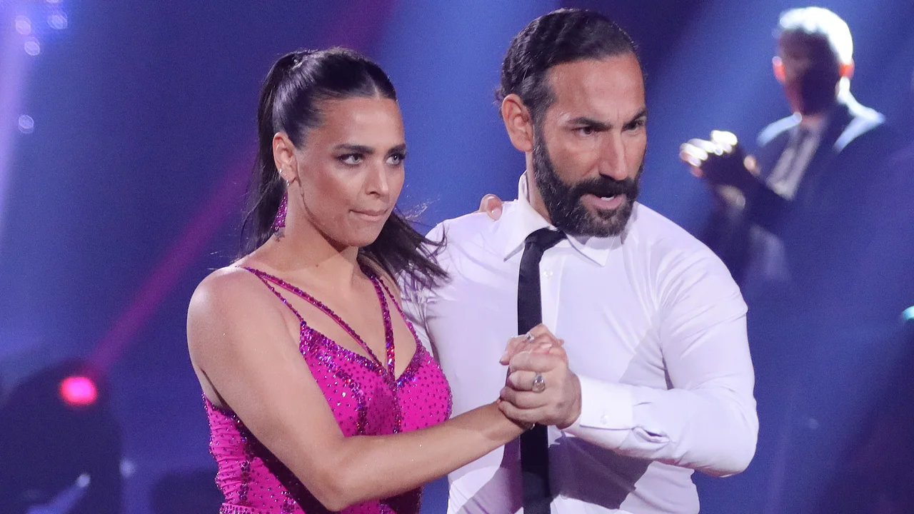 Massimo Sinató und Amira Pocher Massimo Sinató und Amira Pocher - Foto: Joshua Sammer/ Getty Images