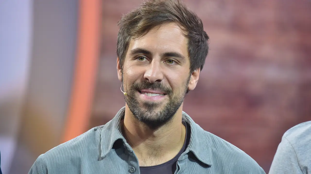 Max Giesinger Max Giesinger - Foto: IMAGO / Horst Galuschka