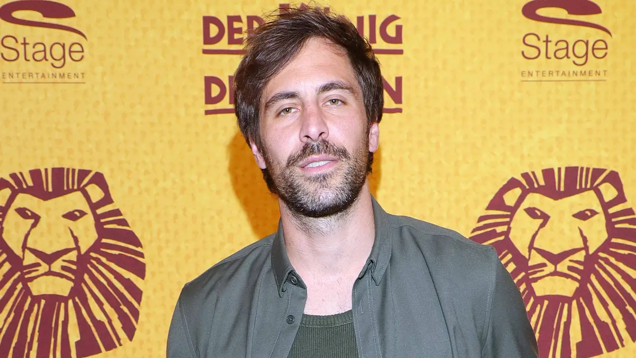 Max Giesinger Max Giesinger - Foto: IMAGO / Eventpress