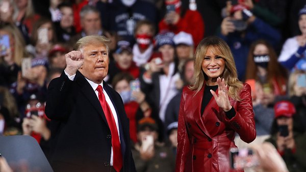 Melania und Donald Trump - Foto: Getty Images