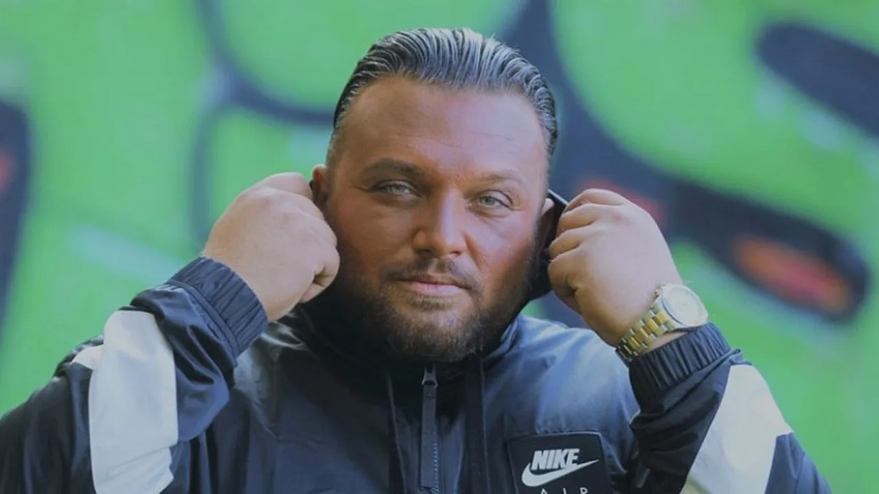 Menowin Fröhlich hat sich im Laufe der Jahre sehr verändert Menowin Fröhlich hat sich im Laufe der Jahre sehr verändert - Foto: Facebook/Menowin Fröhlich