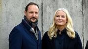 Mette-Marit & Haakon - Foto: IMAGO / Future Image