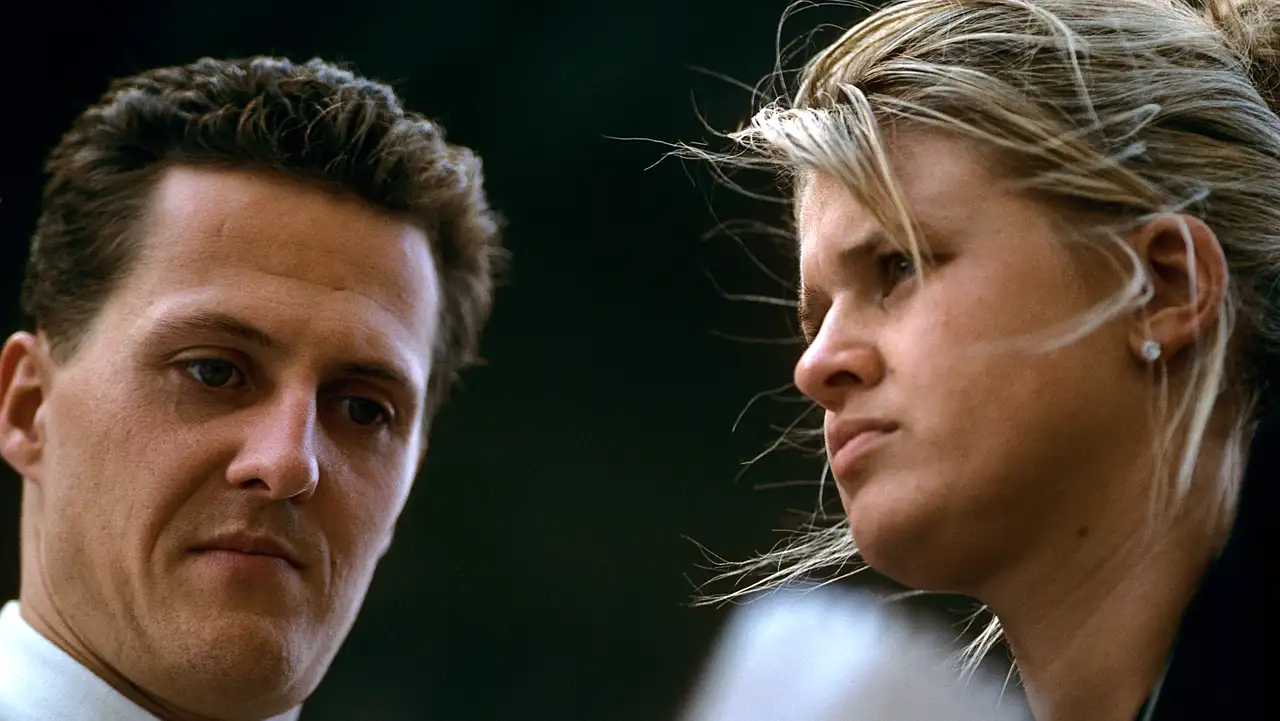 Corinna Schumacher & Michael Schumacher Corinna Schumacher & Michael Schumacher - Foto: Paul-Henri Cahier/Getty Images