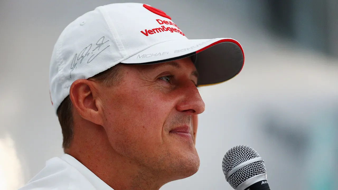 Michael Schumacher Michael Schumacher - Foto: Clive Rose/Getty Images