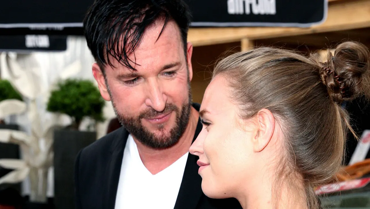 Michael Wendler und Laura Müller Michael Wendler und Laura Müller - Foto: IMAGO/ auslöser-photographie