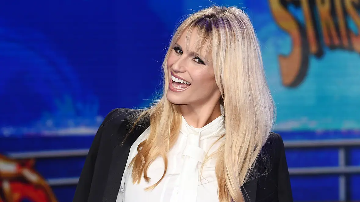 Michelle Hunziker gehört zur "LOL"-Besetzung Michelle Hunziker gehört zur "LOL"-Besetzung
