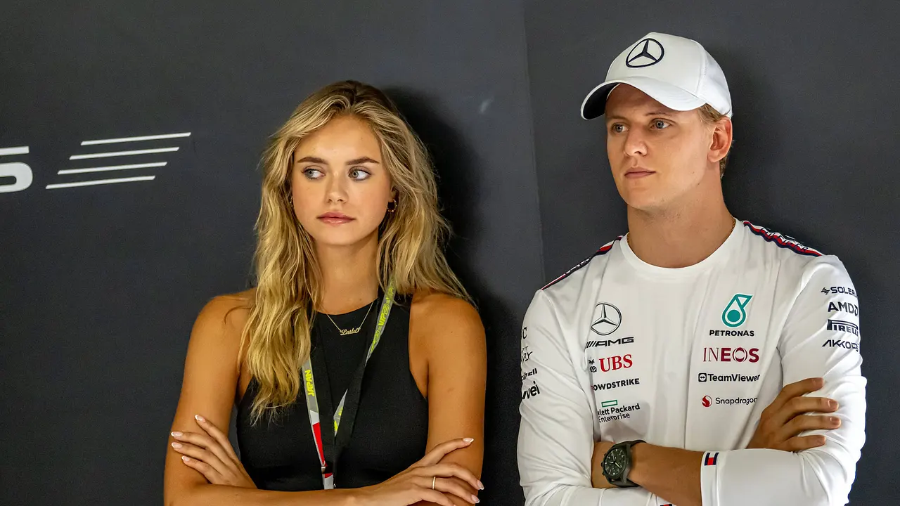 Mick Schumacher & Laila Hasanovic Mick Schumacher & Laila Hasanovic - Foto: IMAGO / Motorsport Images