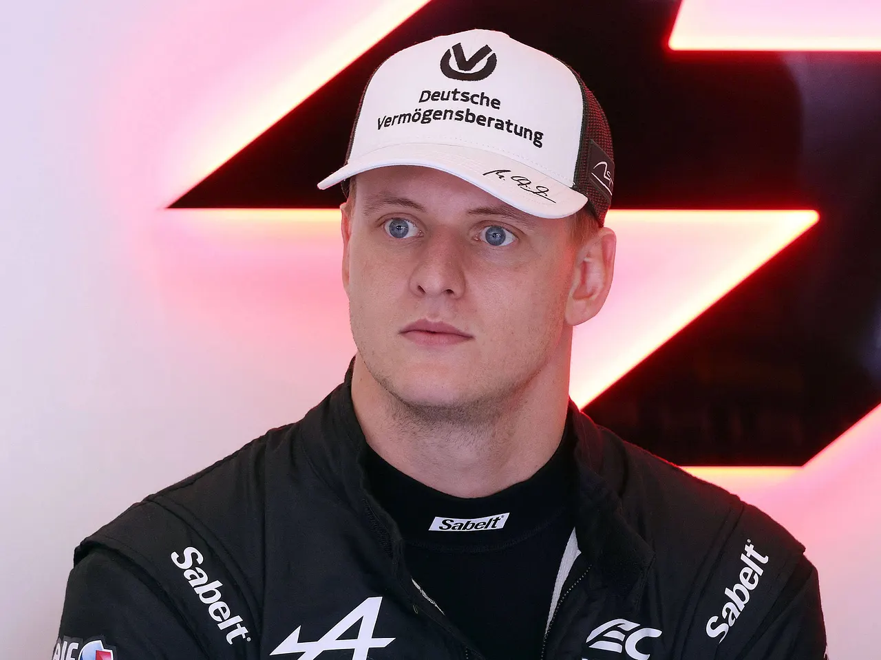 mick schumacher vom pech verfolgt Die Formel 1 war und ist mein Lebenstraum, sagt Mick. Doch momentan sieht es nicht vielversprechend aus ... - Foto: IMAGO / Andreas Beil