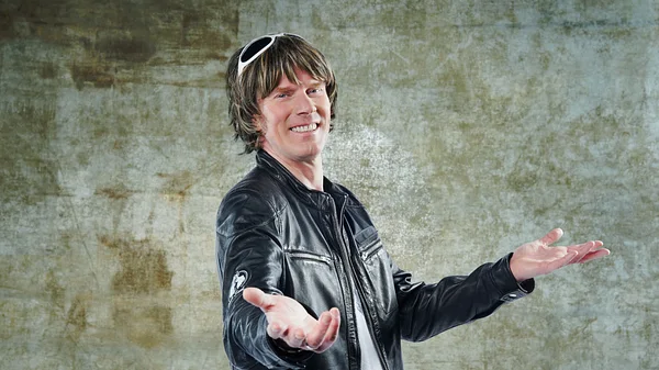 Mickie Krause tritt nie ohne seine Perücke auf