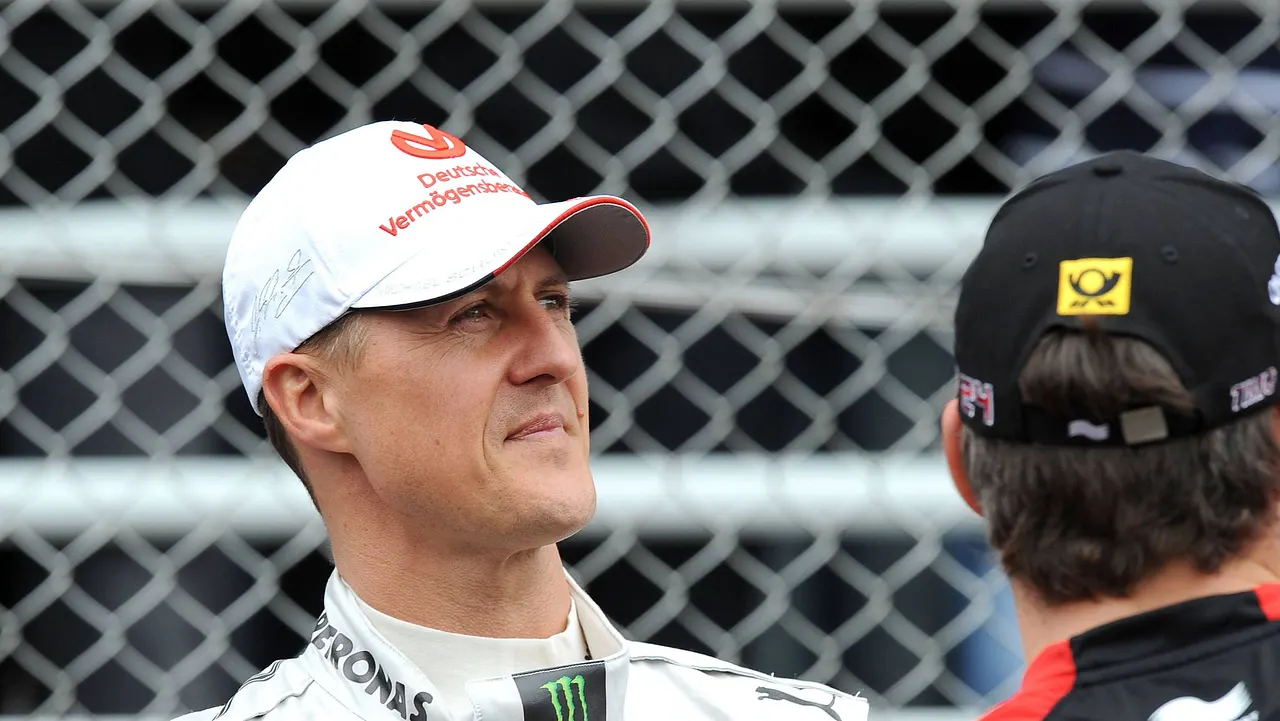 Michael Schumacher Michael Schumacher - Foto: IMAGO / Panoramic by PsnewZ