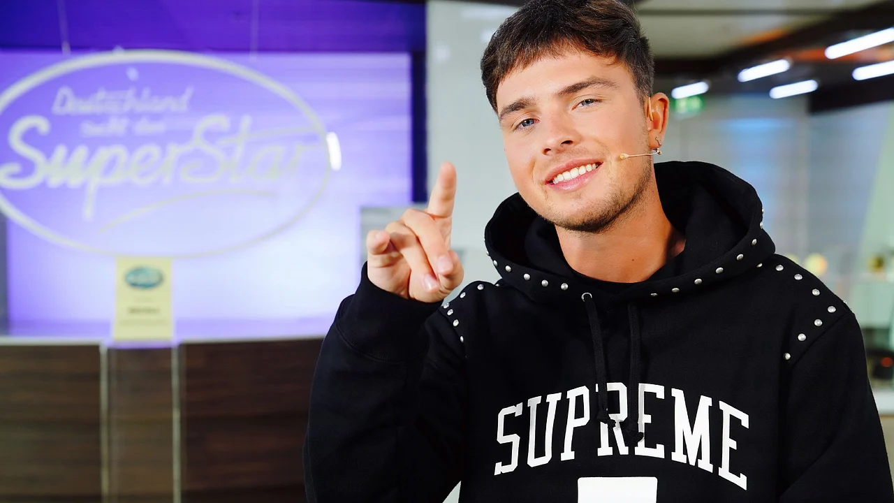 Mike Singer bei DSDS - Foto: TVNOW/ Stefan Gregorowius Mike Singer bei DSDS - Foto: TVNOW/ Stefan Gregorowius