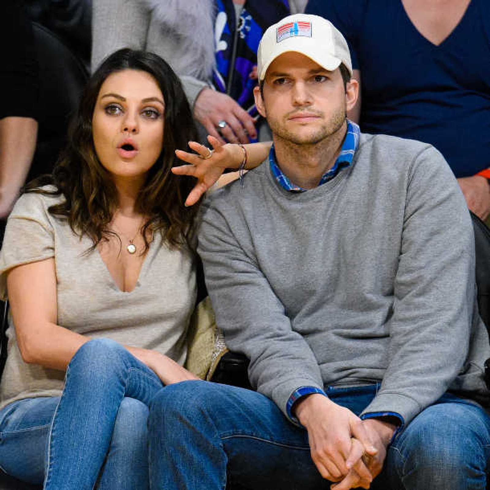 Ashton Kutcher Und Mila Kunis Scheidung Wegen Scientology Intouch