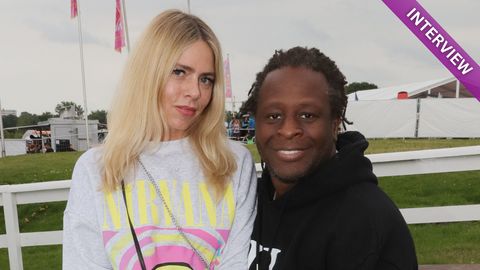 Mola Adebisi und Adelina Zilai - Foto: Tristar Media/ Getty Images