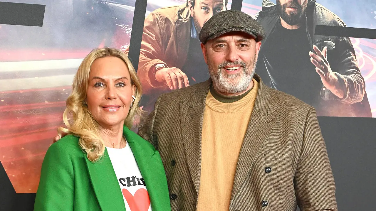 Natascha Ochsenknecht und ihr Bruder Ingo Robin Wierichs Natascha Ochsenknecht und ihr Bruder Ingo Robin Wierichs - Foto: IMAGO / Future Image / R. Heine