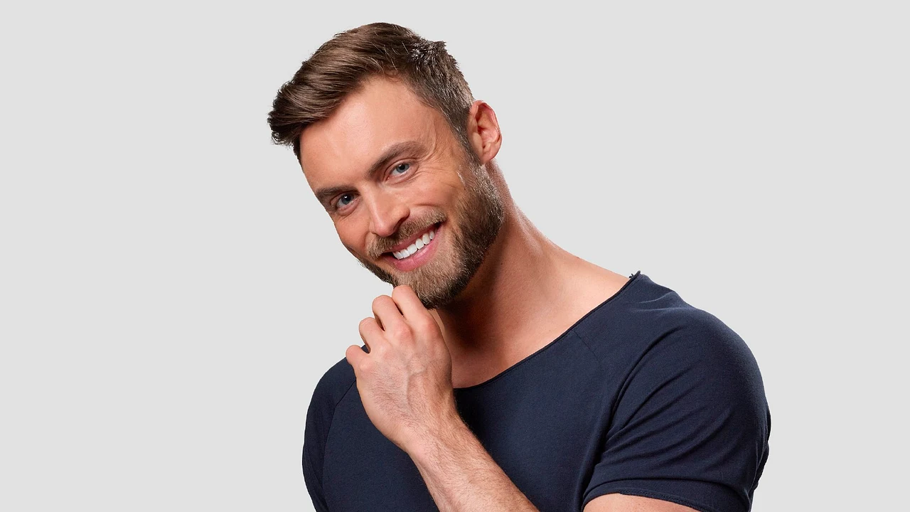 Der Bachelor Niko Griesert - Foto: TVNOW/ Ruprecht Stempell Der Bachelor Niko Griesert - Foto: TVNOW/ Ruprecht Stempell