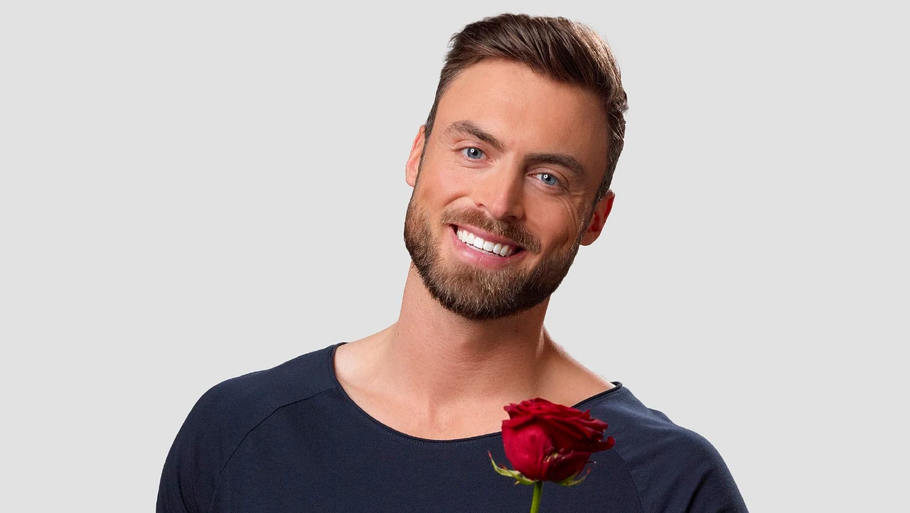 Niko Griesert ist der Bachelor 2021 Niko Griesert ist der Bachelor 2021 - Foto: TVNOW / Ruprecht Stempell
