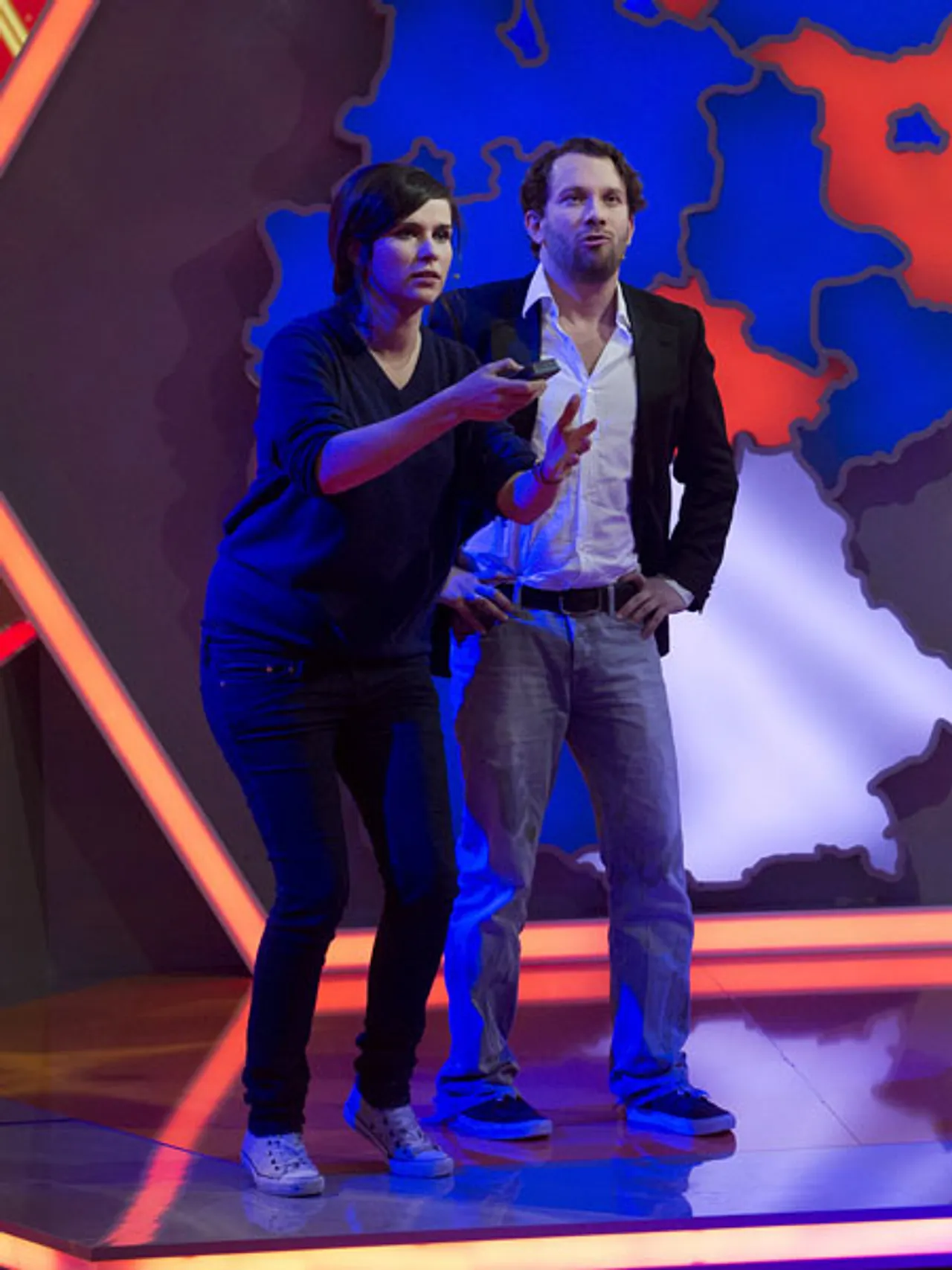 Nora Tschirner und Christian Ulmen bei "Das ist Spitze" Nora Tschirner und Christian Ulmen bei "Das ist Spitze" - Foto: NDR/Thorsten Jander