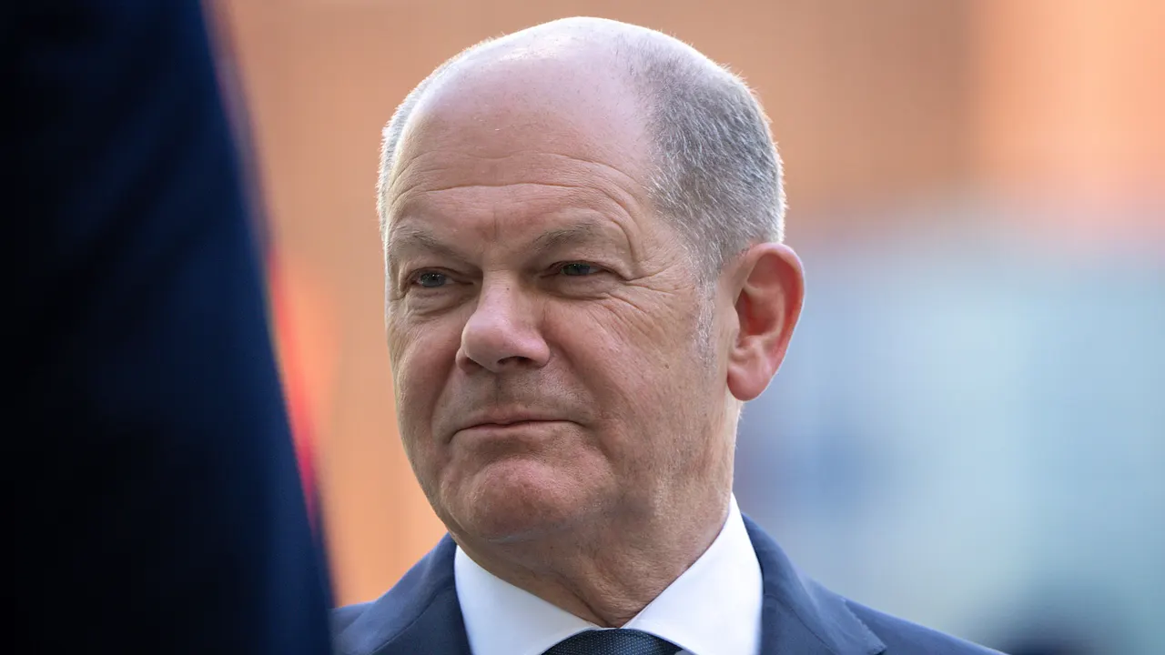 Olaf Scholz Olaf Scholz - Foto: IMAGO / Political-Moments