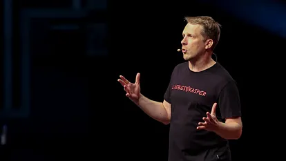 Oliver Pocher auf der Bühne seiner Comedy-Show
