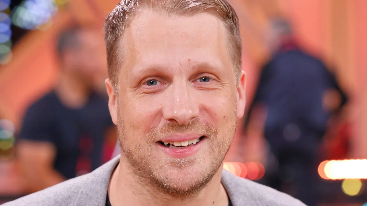 Oliver Pocher Oliver Pocher - Foto: IMAGO / Future Image / R. Schmiegelt