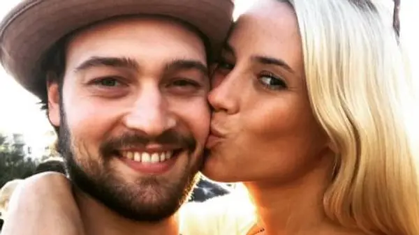 Patrick G. Boll zeigt sich mit Freundin Judith Jelena Paus