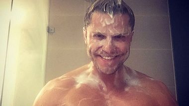 Paul Janke: Schaumiges Selfie aus der Dusche - Foto: Instagram / Paul Janke