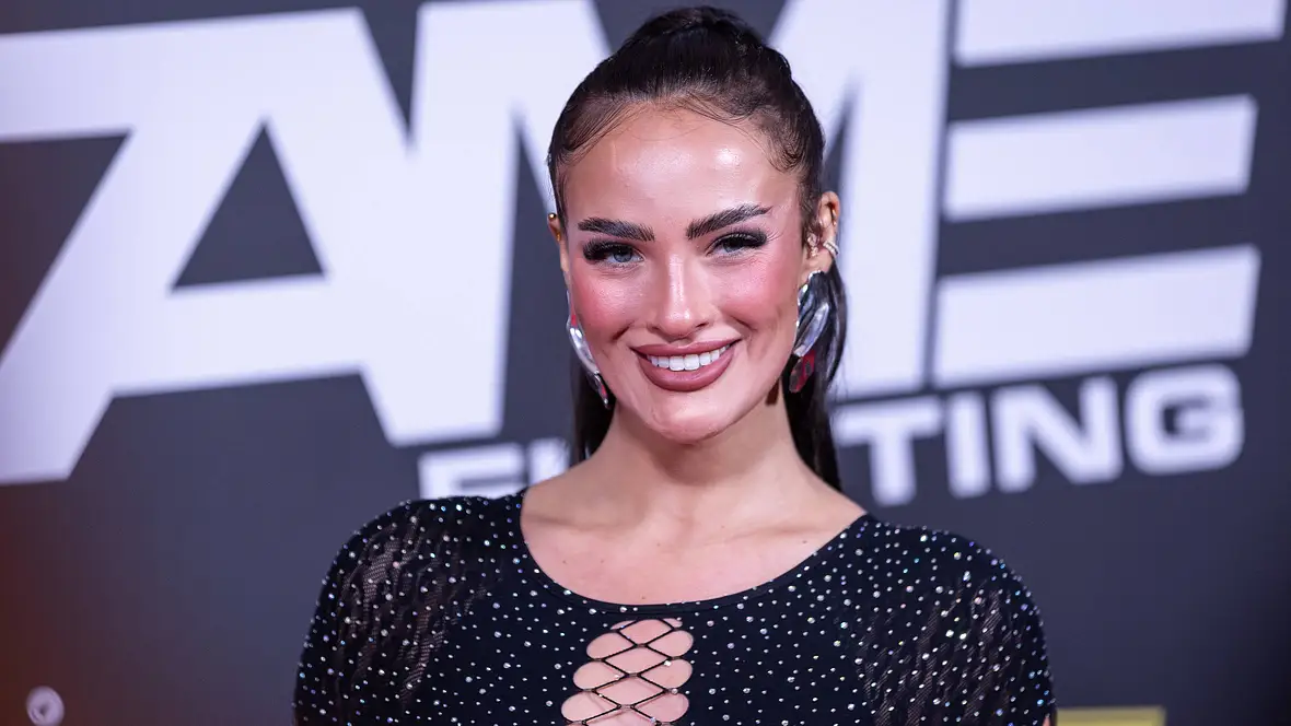 "Germany Shore"-Kandidatin Paulina bestätigt die Fremdgeh-Vorwürfe "Germany Shore"-Kandidatin Paulina bestätigt die Fremdgeh-Vorwürfe